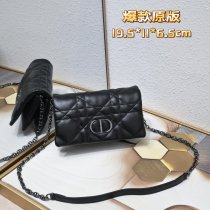 注目アイテム♡ 2024 ディオール 新作 ショルダーバッグ 偽物