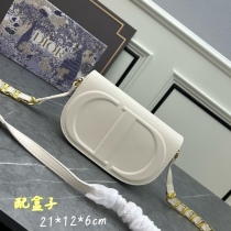 激安価格！2024 ディオール 新作 ショルダーバッグ コピー