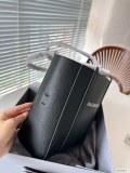 世界中で大人気♪ 2024 バレンシアガ 新作 トートバッグ コピー 8100