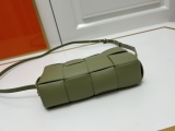 使い勝手良 2024 ボッテガヴェネタ 新作 携帯電話バッグ コピー S06073-2