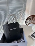 世界中で大人気♪ 2024 バレンシアガ 新作 トートバッグ コピー 8100