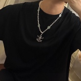 定番人気！ルイヴィトン ネックレス 偽物