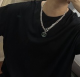 目を惹くカラー ルイヴィトン ネックレス コピー