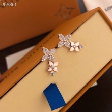 ☆超人気☆ ルイヴィトン ピアス 偽物