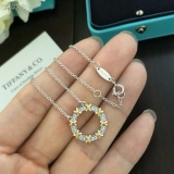 激安価格！ティファニー ネックレス 偽物