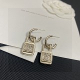☆超人気☆ シャネル ピアス 偽物