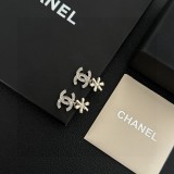 注目度抜群！シャネル ピアス 偽物