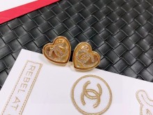 お洒落 シャネル ピアス コピー