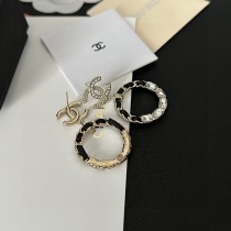 送料込 シャネル ピアス 偽物
