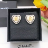 注目アイテム♡ シャネル ピアス 偽物