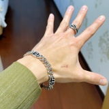入手困難！グッチ ブレスレット 偽物