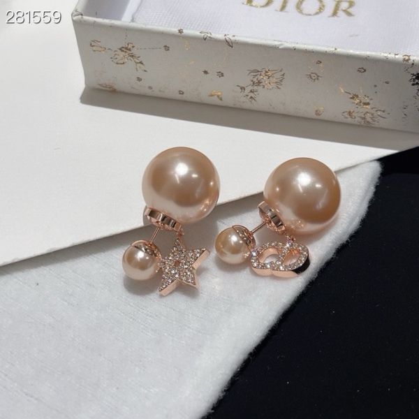 ☆超人気☆ ディオール ピアス 偽物