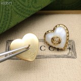 目を惹くカラー グッチ ピアス 偽物