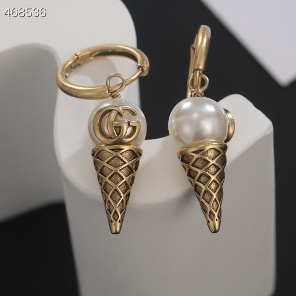 注目アイテム☆ グッチ ピアス コピー