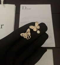 人気急上昇 ディオール ピアス コピー