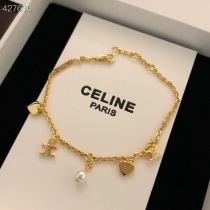 日本未入荷 セリーヌ ブレスレット スーパーコピー