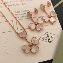 【即発】★ ヴァンクリーフ ネックレス コピー