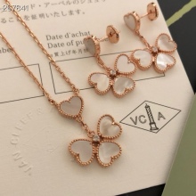【即発】★ ヴァンクリーフ ネックレス コピー