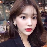定番人気！セリーヌ ピアス スーパーコピー