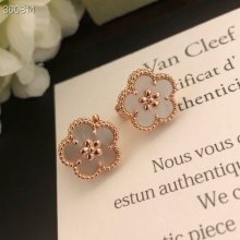 超希少！ヴァンクリーフ ピアス 偽物