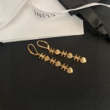 絶対欲しい！セリーヌ ピアス 偽物