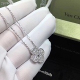 激安価格！ヴァンクリーフ ネックレス スーパーコピー