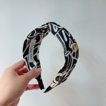 入手困難品！ディオール ヘアバンド コピー