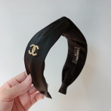 目を惹くカラー シャネル ヘアバンド コピー