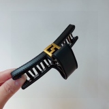 完売必至 フェンディ バンスクリップ コピー
