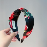 人気爆発☆ グッチ ヘアバンド スーパーコピー