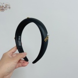絶対欲しい！ミュウミュウ ヘアバンド コピー