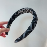 《人気★》フェンディ ヘアバンド コピー