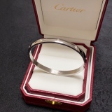 世界中で大人気♪ カルティエ ブレスレット 18k スーパーコピー 3色