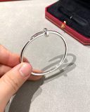 注目アイテム♡ カルティエ ブレスレット スーパーコピー