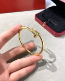 日本未入荷 カルティエ ブレスレット 偽物