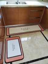 累積売上総額第１位！グッチ 2024新作 バスマット キッチンマット トイレ新居玄関マット ベッドルーム浴室オフィス 新居マット 新居寝具用品