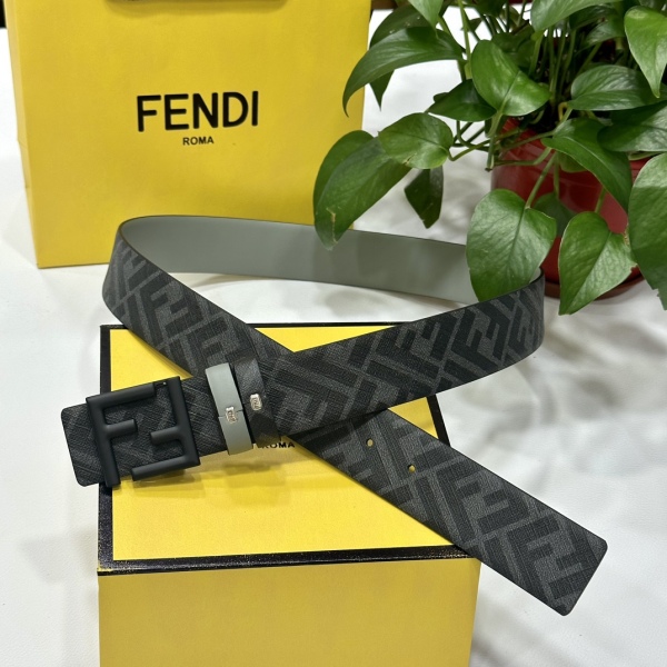 即発送！フェンディ 新作 メンズベルト コピー 40mm