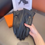 注目アイテム♡ 2024 エルメス 新作 手袋 レディース スーパーコピー