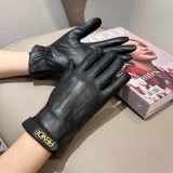 【大特価】2024 フェンディ 新作 手袋 偽物