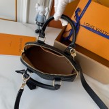 入手困難品！ルイヴィトン レディース ハンドバック スーパーコピー M44858