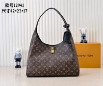累積売上総額第１位！ルイヴィトン レディース ハンドバック コピー m12941
