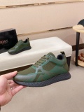 超限定♪ 2026 ヒューゴボス 新作 スニーカー 偽物