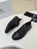 激安価格！2026 ヴェルサーチェ 新作 スニーカー スーパーコピー