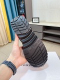 完売前に！2026 ジョルジオアルマーニ 新作 スニーカー 偽物