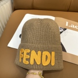 肌触り最高な 2026 フェンディ 新作 帽子 ニット帽 コピー