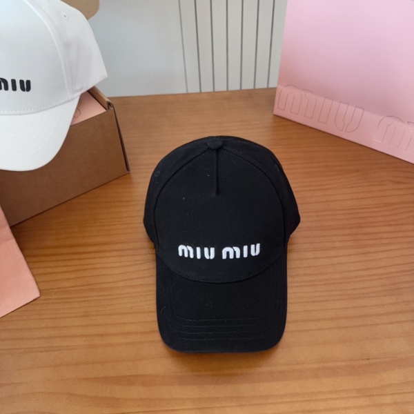 定番人気！ 2026 ミュウミュウ 新作 帽子 キャップ コピー