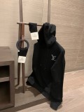 日本未入荷 2026 ルイヴィトン 新作 パーカー コピー