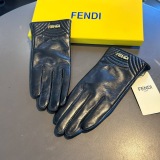 争奪戦 2026 フェンディ 新作 手袋 スーパーコピー