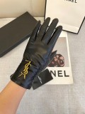 世界中で大人気♪ 2026 サンローラン 新作 手袋 レディース スーパーコピー