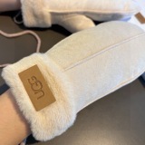 【大特価】2026 アグ 新作 手袋 コピー